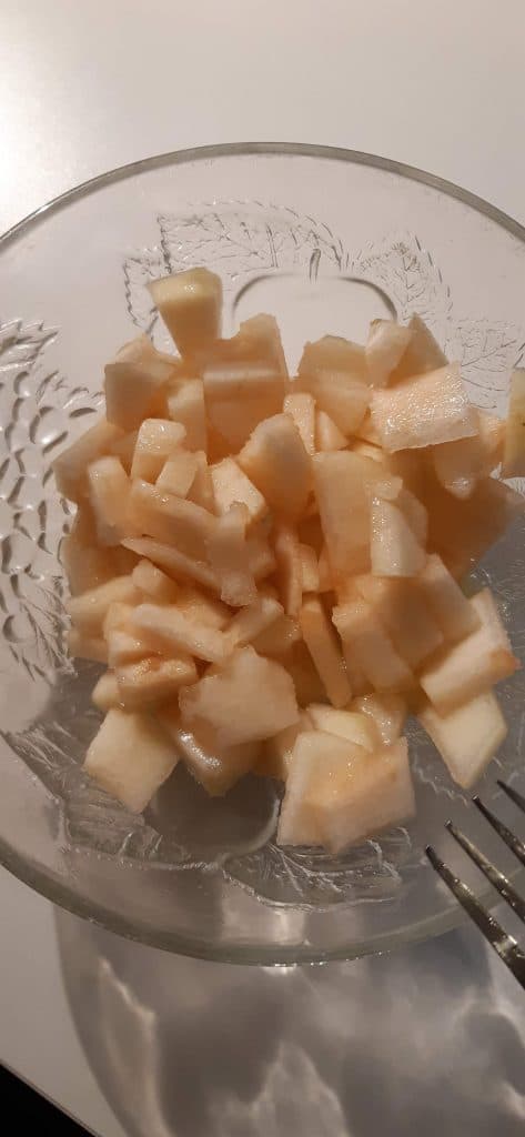 Poire coupée en petits morceaux